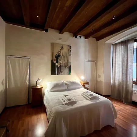 דירה Santanastasia Apartment ורונה