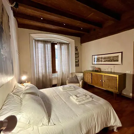 Lejlighed Santanastasia Apartment